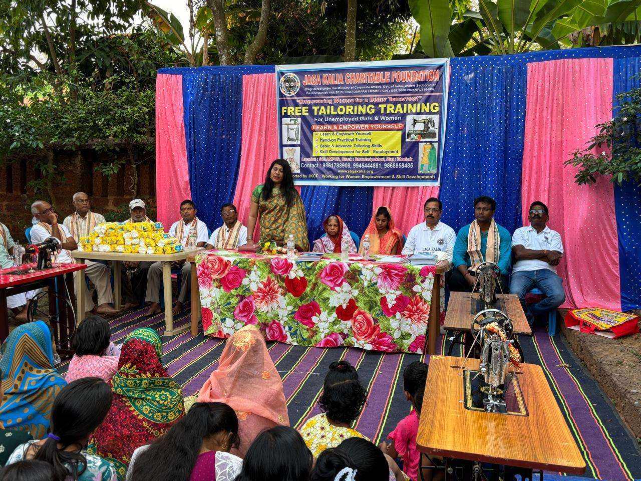 WhatsApp Image 2025-10-21 at 23.13.08_4fff3ab3