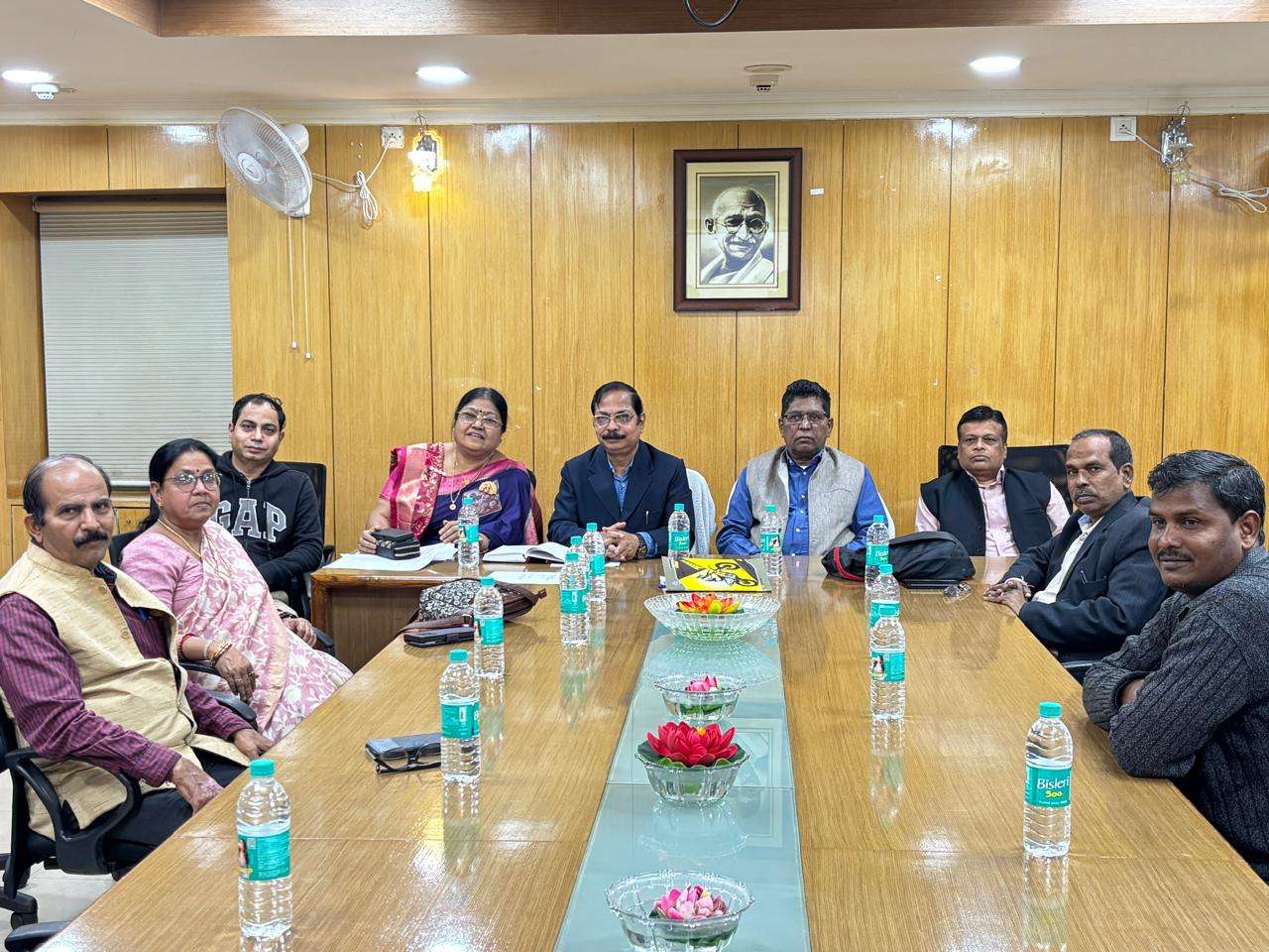 WhatsApp Image 2025-12-10 at 17.01.57